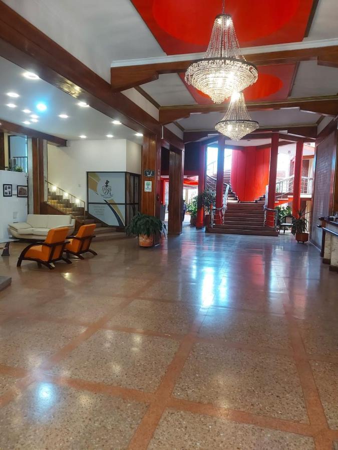 Hotel Mariscal Robledo Cartago